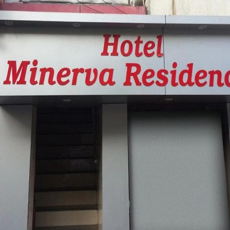 Hotel Minerva Residency - Near Grant Road Railway Station Мумбаї Екстер'єр фото