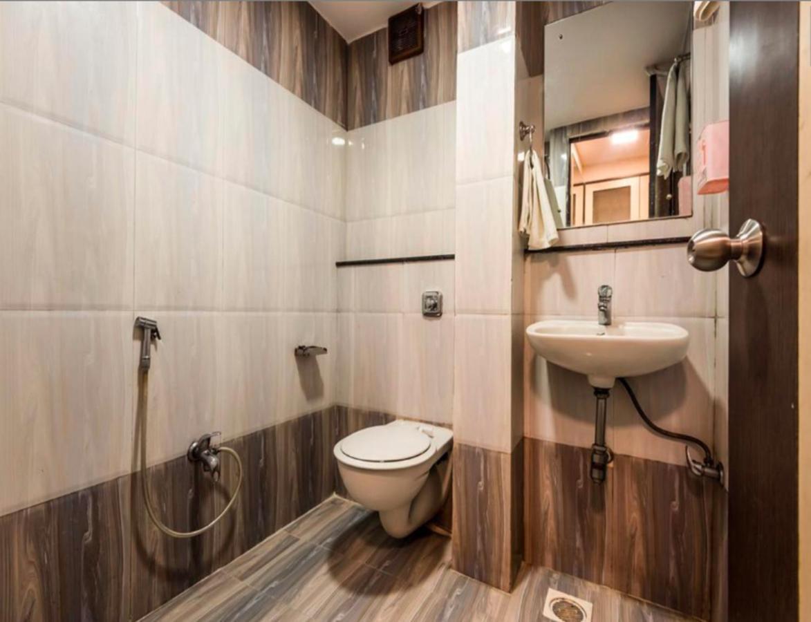 Hotel Minerva Residency - Near Grant Road Railway Station Мумбаї Екстер'єр фото